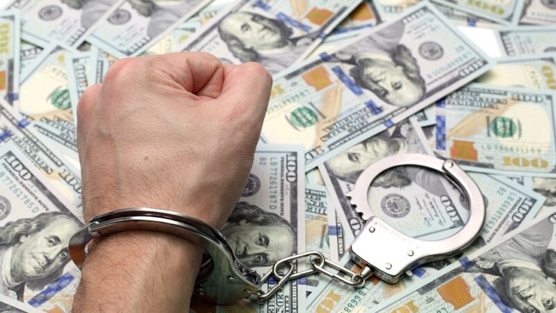 ¿Cómo puedo pagar una fianza si no tengo dinero?