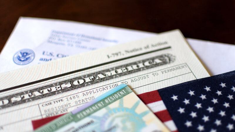 Como obtener residencia en estados unidos siendo ilegal