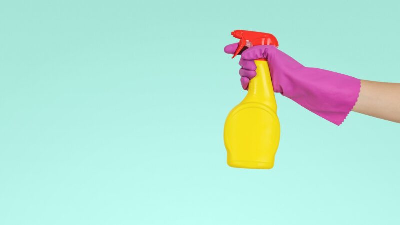 Trabajo de Limpieza en Aeropuertos para Mujeres: Claves y Oportunidades